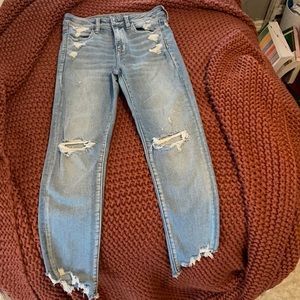 American Eagle Size 4 Skinny Jeans